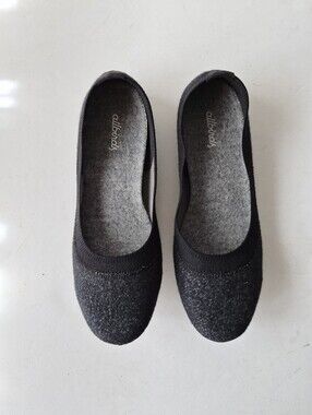 Allbirds Wool Breezer Size 8 Natural Black Quiet Luxury Minimalist Ballet Flats